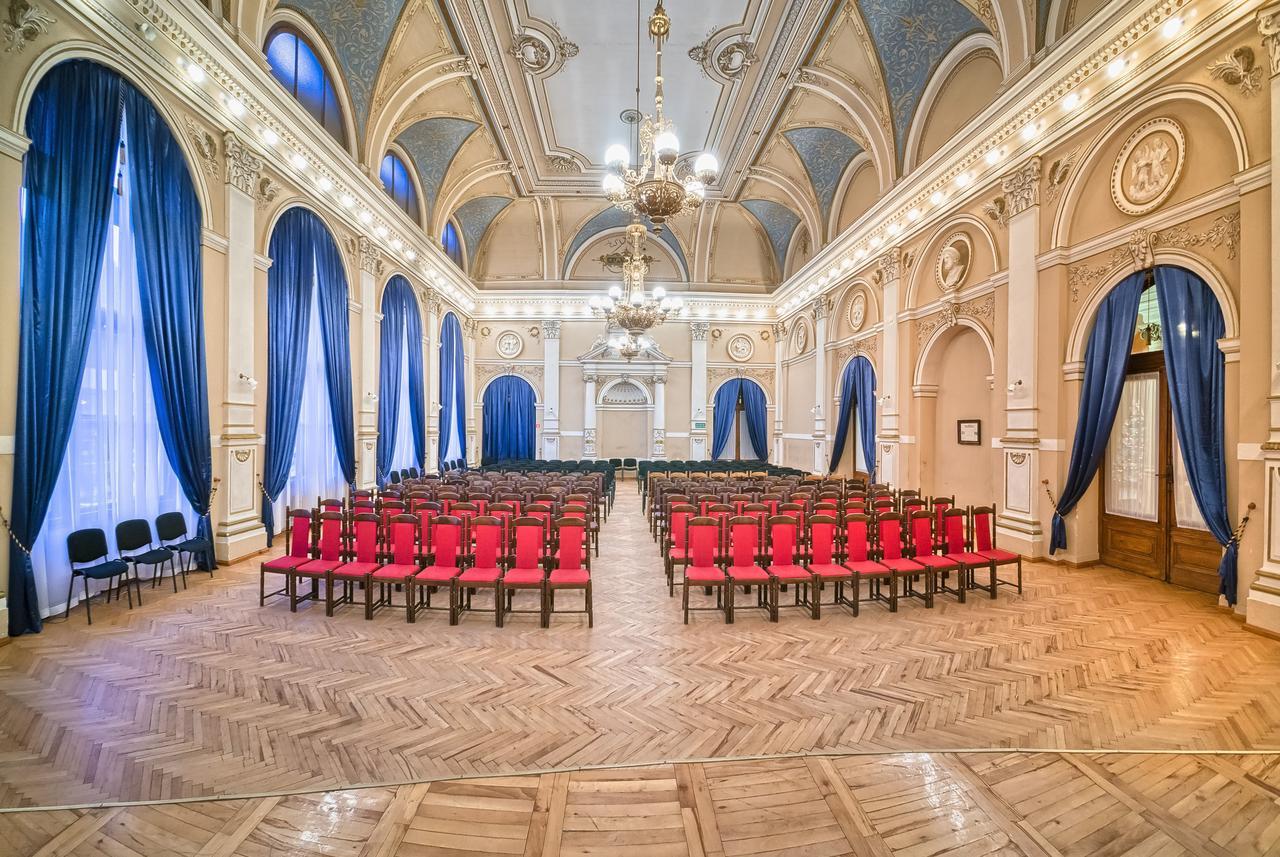 Stary Dom Zdrojowy Hotel Криница-Здруй Екстериор снимка